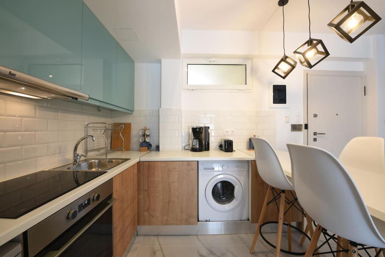 3 Mins Walking From Acropolis Apartment Athens Ngoại thất bức ảnh
